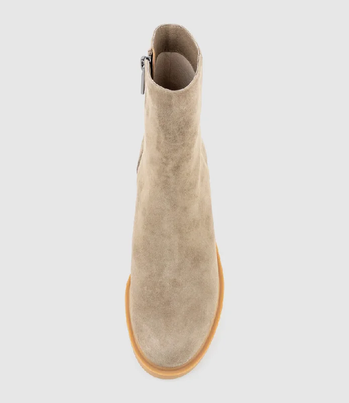 ULTRA85 Ankle Boot on Unit in Latte Suede