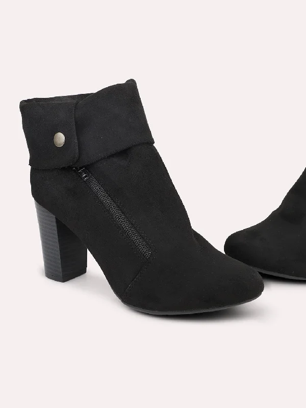 Women Black Solid Heeled Boots