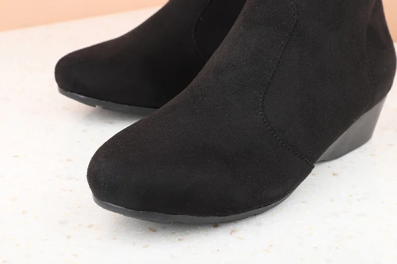 Women Black Wedge Heel Regular Boots